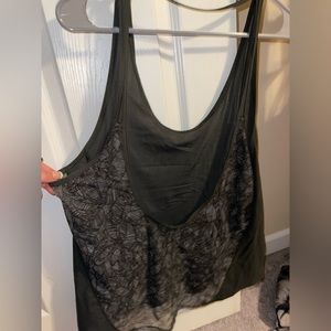 LULULEMON Tank approx size 6-8